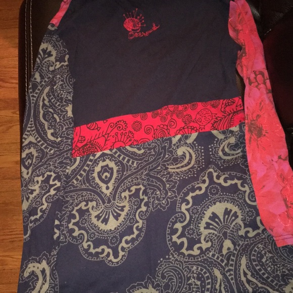 UEC DESIGUAL DRESS - Picture 6 of 8